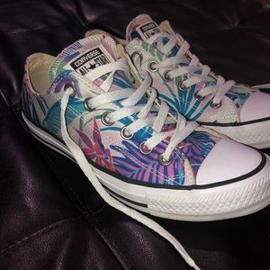 Tropical Hawaiian Converse